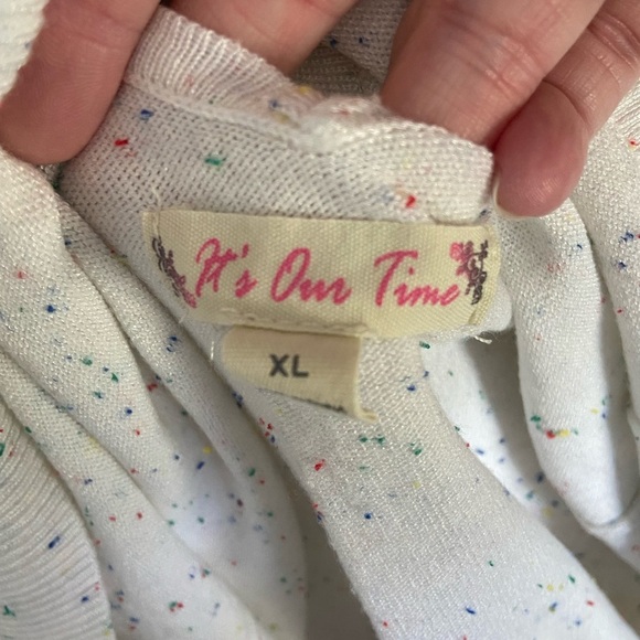IT’S OUR TIME Funfetti Speckle White V-Neck Sweater Crisscross back Sz XL - Picture 6 of 9